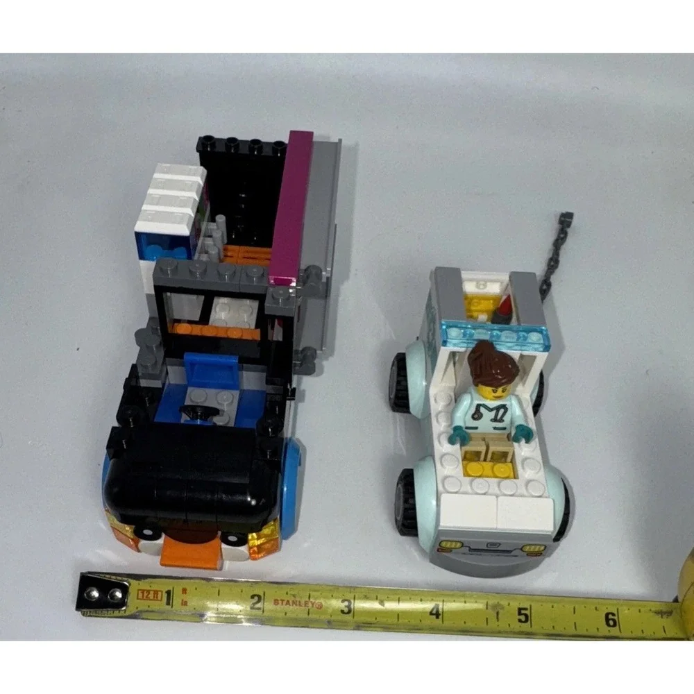 Lego City Penguin Slushy Van Set and a Small Van Incomplete sets